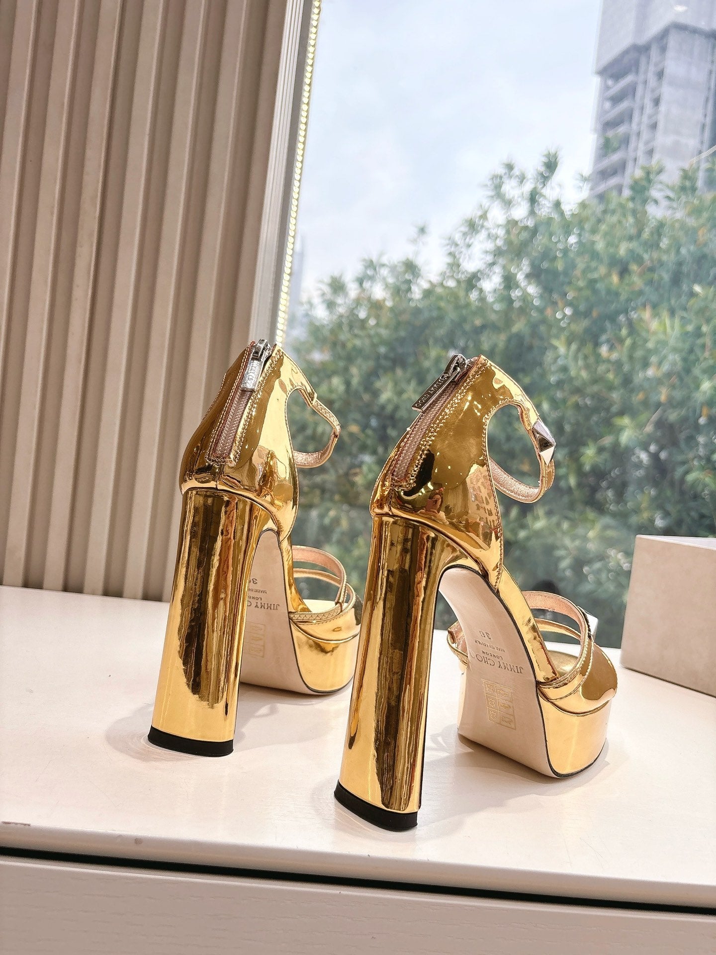 JIU Wedges
