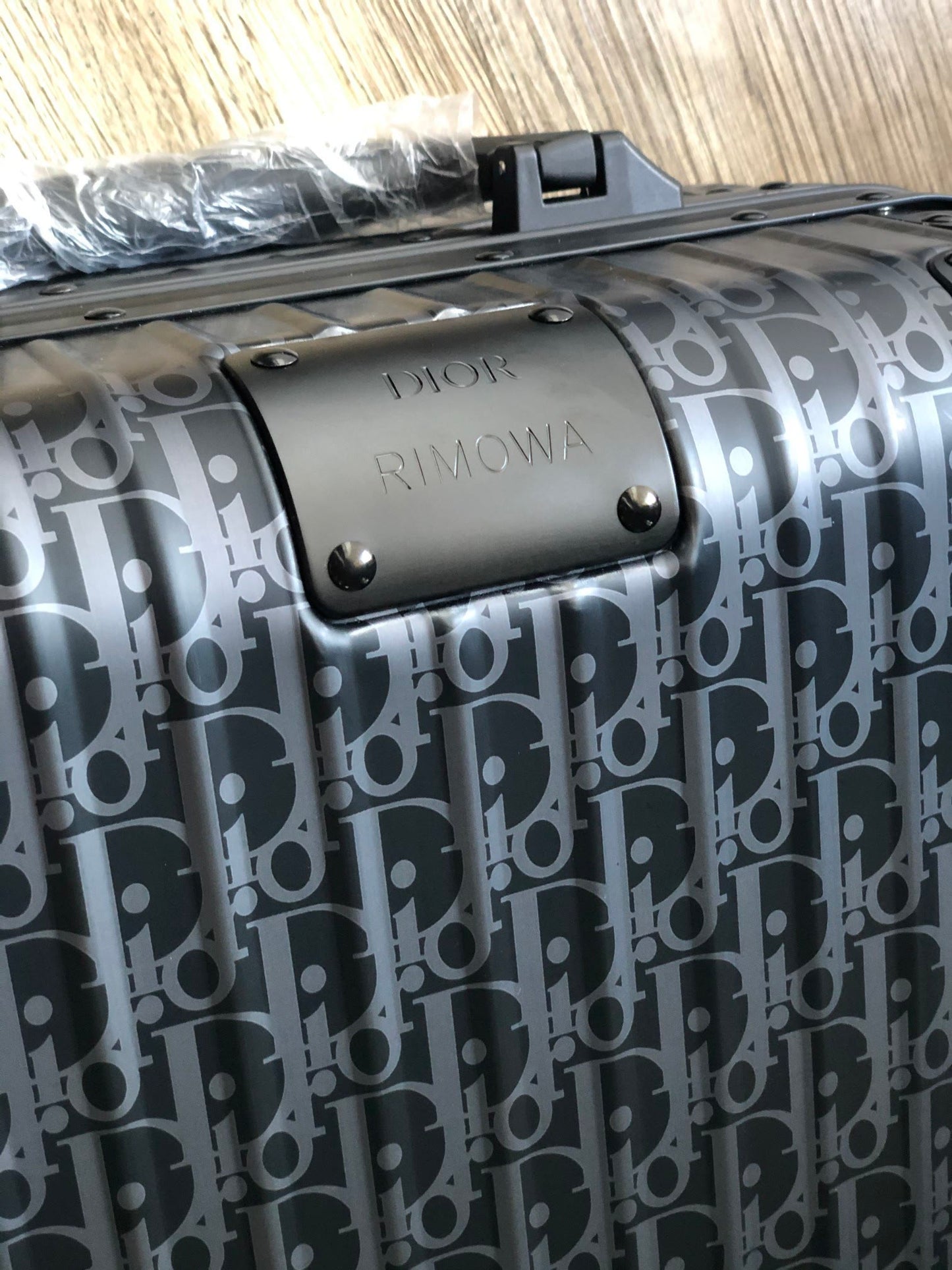 DOR Suitcase