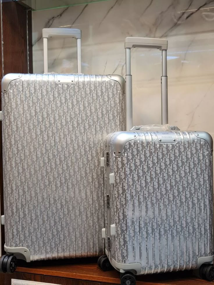 DOR Suitcase